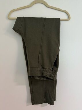 Mondetta Olive Green Pants | Size L